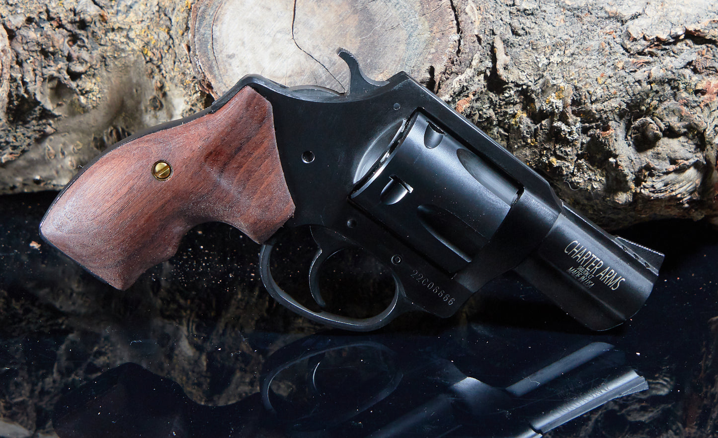 Charter Arms Boot Grip Style – Walnut, Tung Oil Finish (Open Back)
