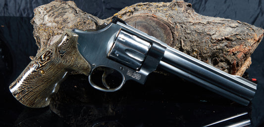 Smith & Wesson N-Frame Round Butt Grips. Wenge Wood with a Lacquer Finish